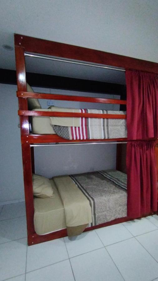 Casa Sucre Hostel Аякучо Екстериор снимка