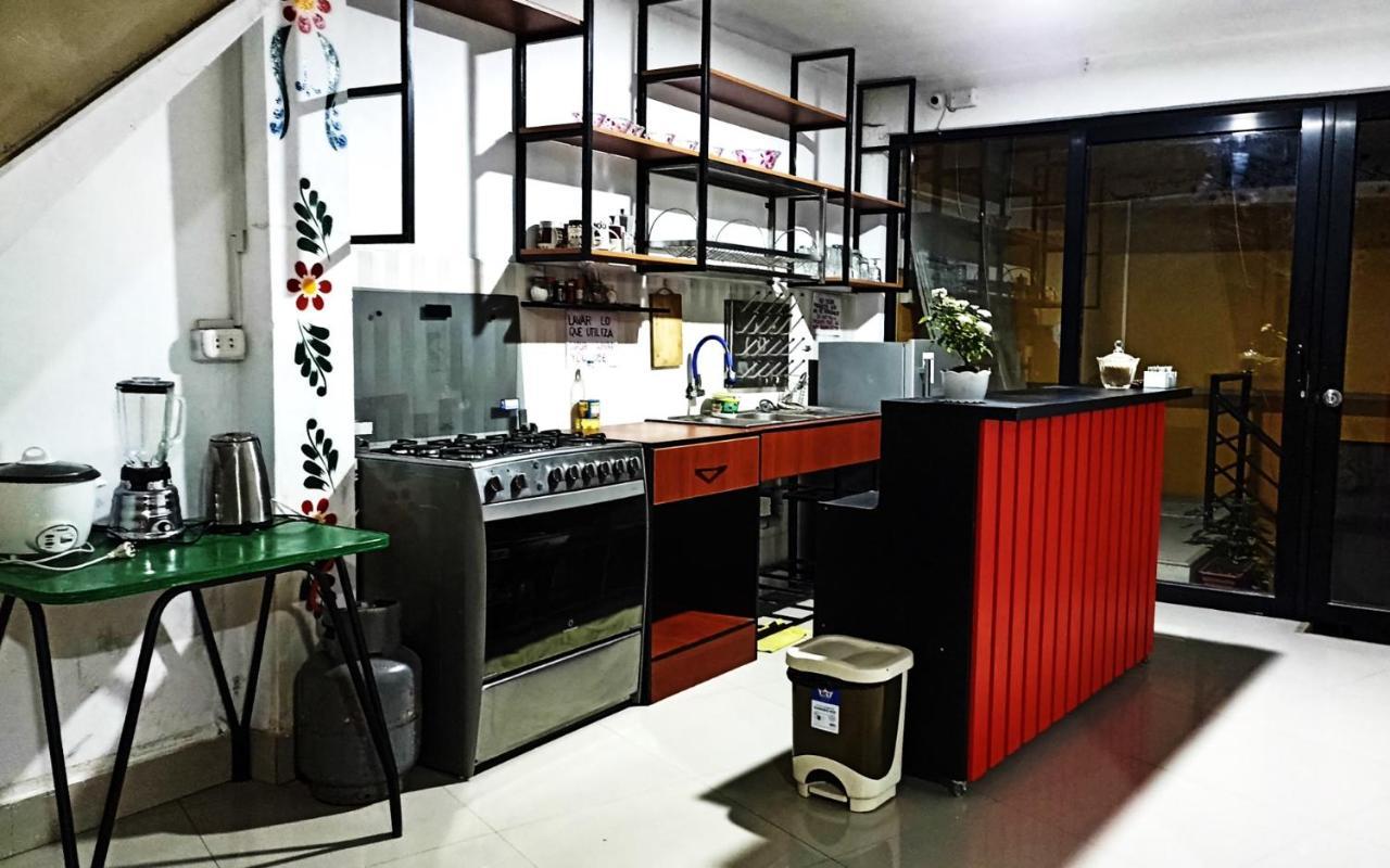Casa Sucre Hostel Аякучо Екстериор снимка